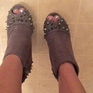Gray spiked booties